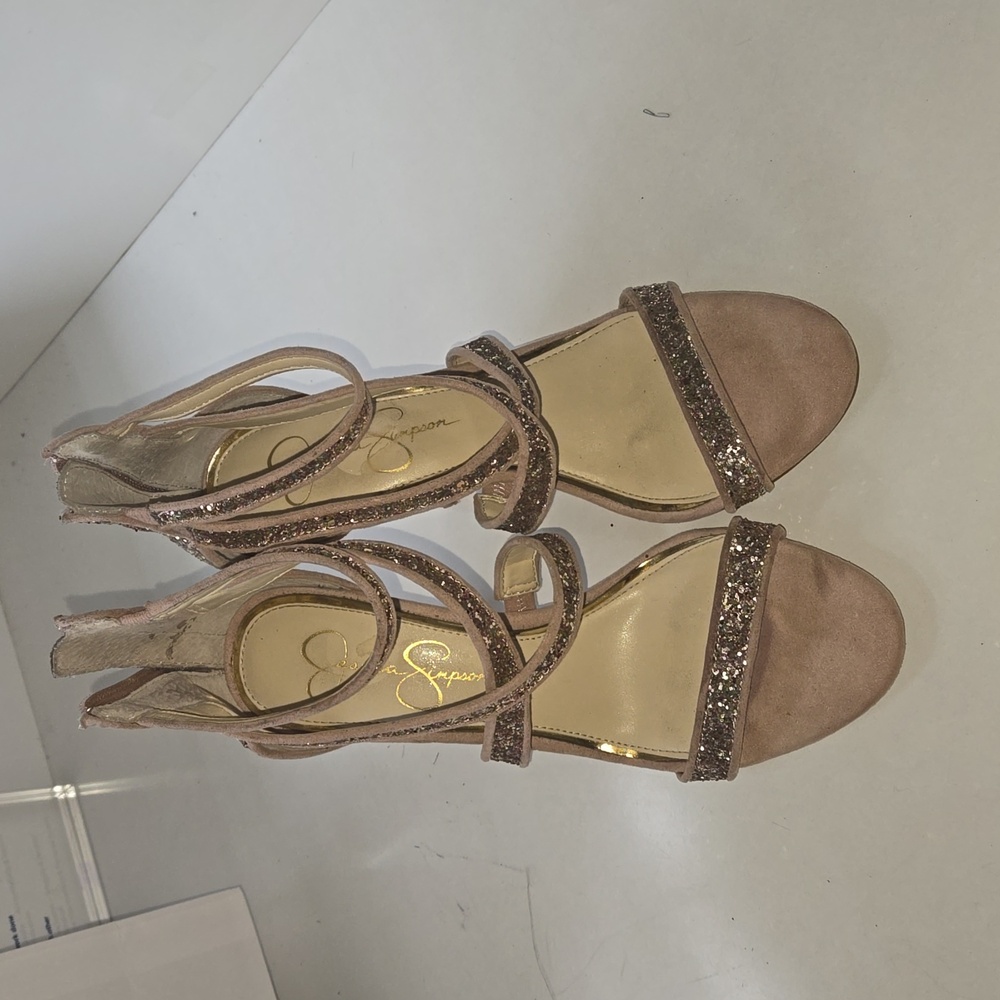 Jessica Simpson heels